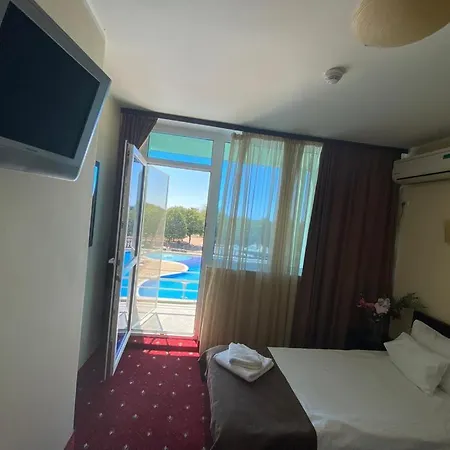 Felix 3* 艾福雷诺德